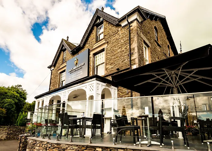 The Lamplighter Dining ~ Rooms